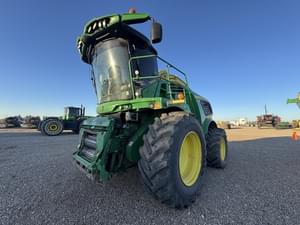 2022 John Deere 9900 Image