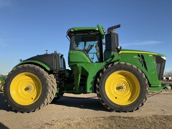 Image of John Deere 9R 390 equipment image 3