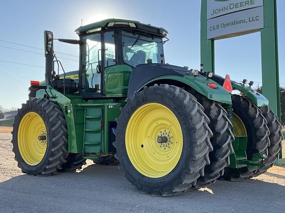 Image of John Deere 9R 390 equipment image 2