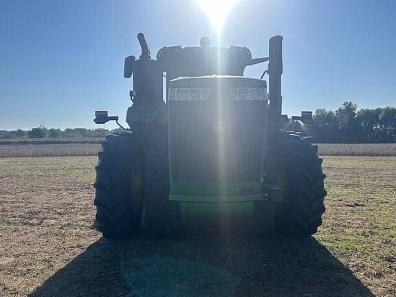 Image of John Deere 9R 390 equipment image 2