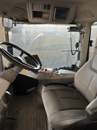 Image of John Deere 9R 440 equipment image 3
