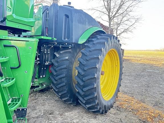 Image of John Deere 9R 440 equipment image 1