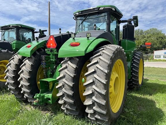 Image of John Deere 9R 440 equipment image 2