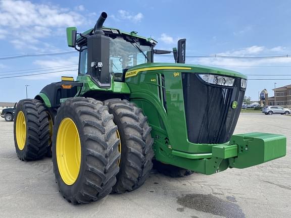 Image of John Deere 9R 440 equipment image 2