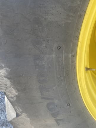 Image of John Deere 9R 440 equipment image 4