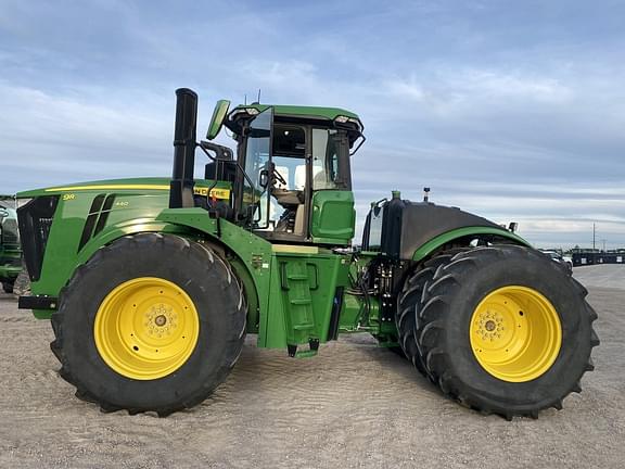 Image of John Deere 9R 440 equipment image 1