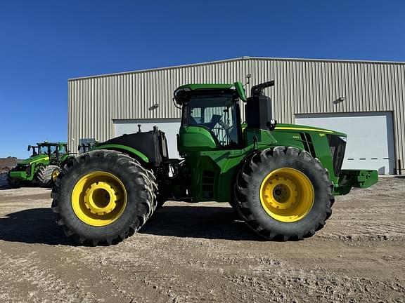 Image of John Deere 9R 440 equipment image 3