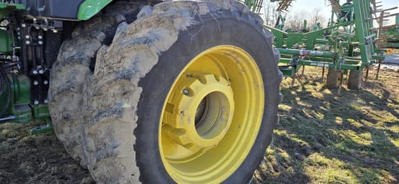 Image of John Deere 9R 440 Image 1