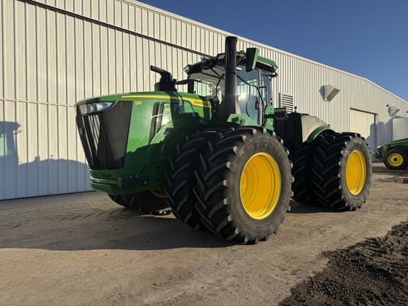 Image of John Deere 9R 440 equipment image 1