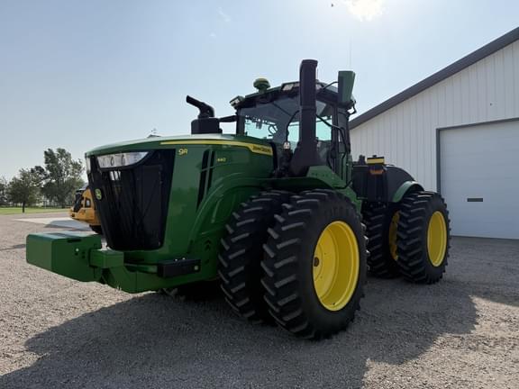 Image of John Deere 9R 440 Primary image