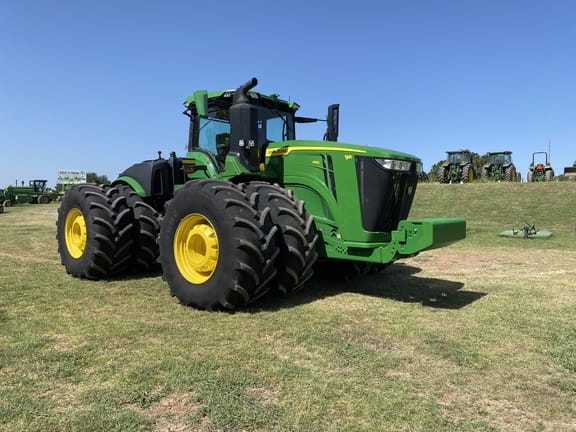 2022 John Deere 9R 490 Equipment Image0