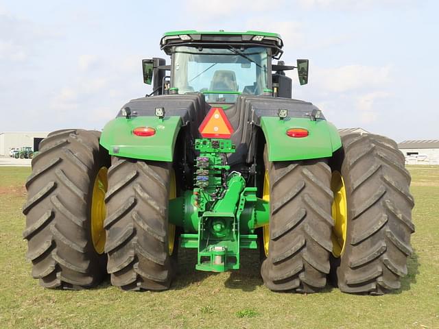 Image of John Deere 9R 490 equipment image 4