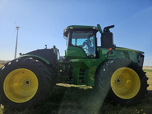 Image of John Deere 9R 490 equipment image 2