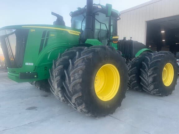 Image of John Deere 9R 490 equipment image 1