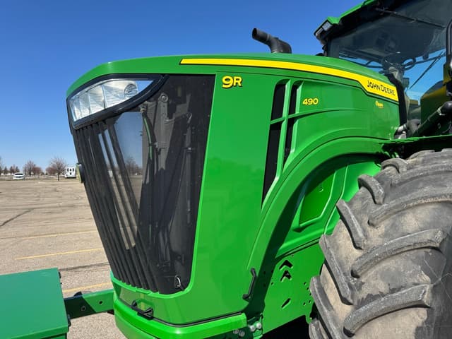 Image of John Deere 9R 490 equipment image 3