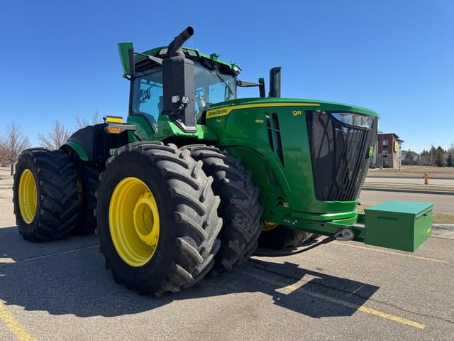 Image of John Deere 9R 490 equipment image 1