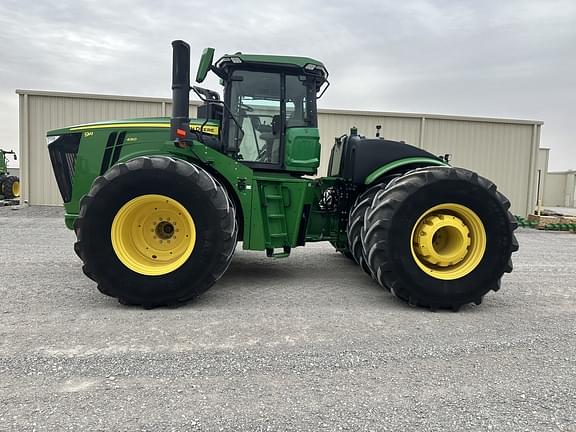 Image of John Deere 9R 490 equipment image 1