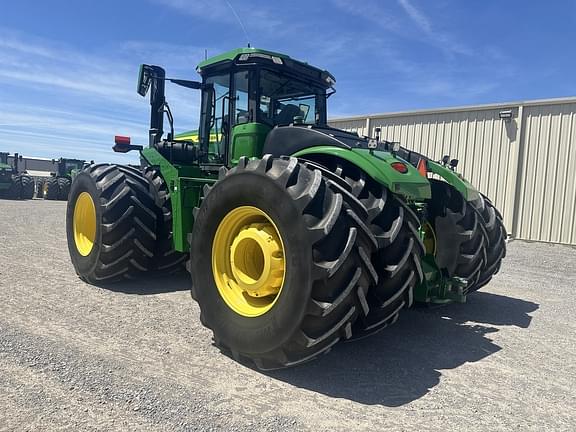 Image of John Deere 9R 490 equipment image 2