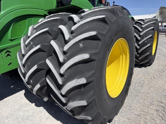 Image of John Deere 9R 490 equipment image 4