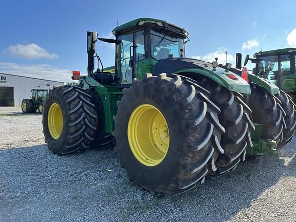 Image of John Deere 9R 490 equipment image 1