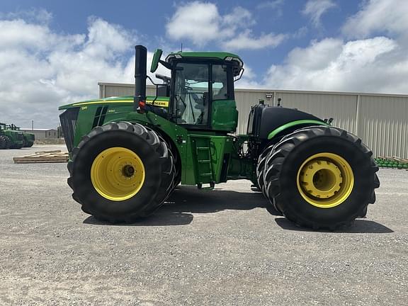 Image of John Deere 9R 490 equipment image 1