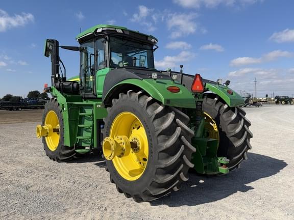 Image of John Deere 9R 490 equipment image 2