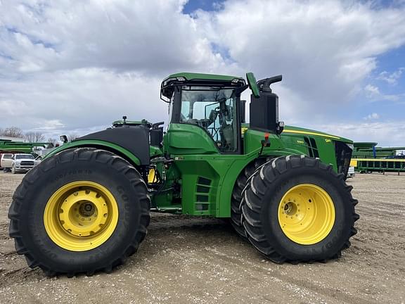 Image of John Deere 9R 590 equipment image 2