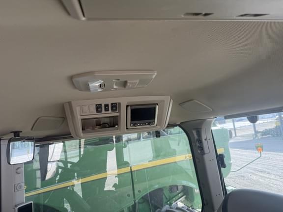 Image of John Deere 9R 590 equipment image 4