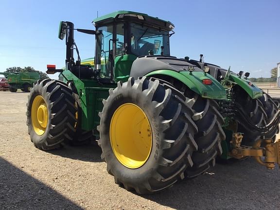 Image of John Deere 9R 590 equipment image 2