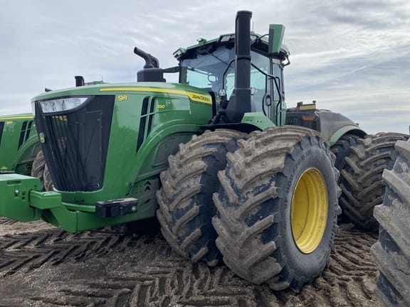2022 John Deere 9R 590 Equipment Image0
