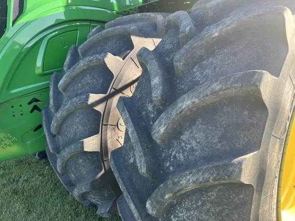 Image of John Deere 9R 590 equipment image 1