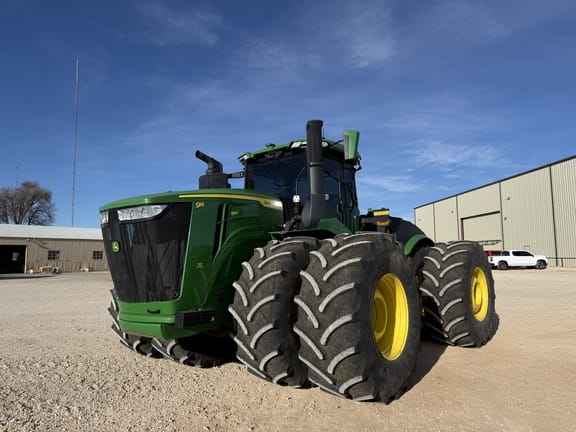 2022 John Deere 9R 590 Equipment Image0