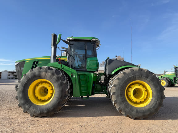 Image of John Deere 9R 590 equipment image 1