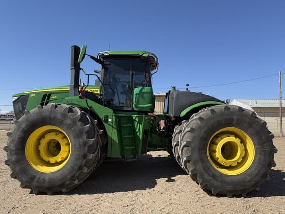 Image of John Deere 9R 590 equipment image 1