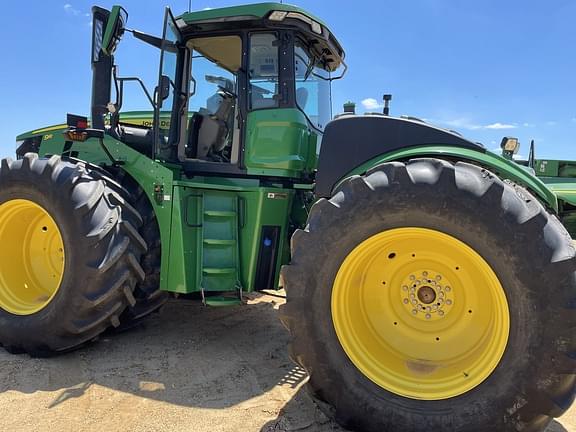 Image of John Deere 9R 590 equipment image 1