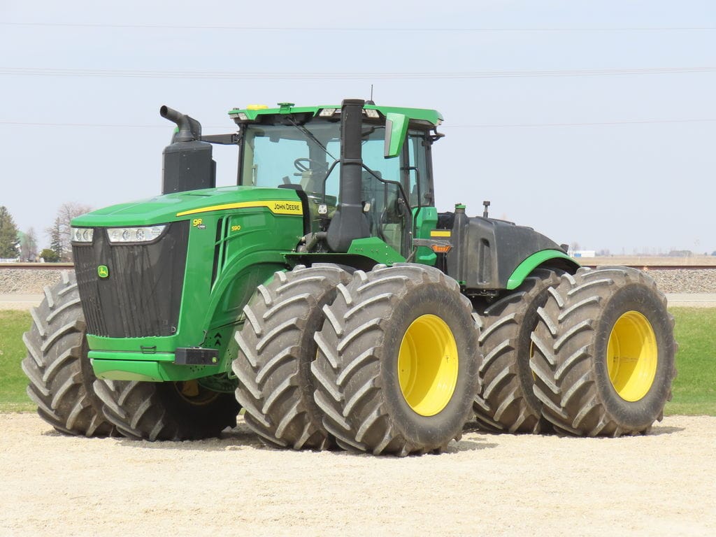2022 John Deere 9R 590 Equipment Image0