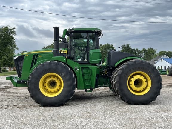 Image of John Deere 9R 590 equipment image 1