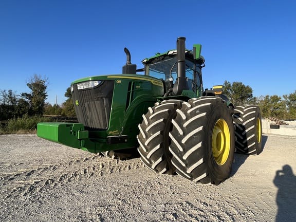 2022 John Deere 9R 640 Equipment Image0