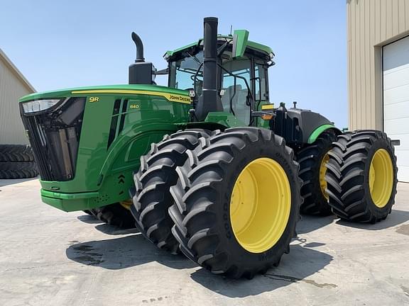 Thumbnail image John Deere 9R 640 7