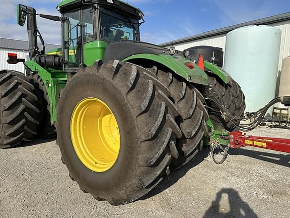 Image of John Deere 9R 640 equipment image 2