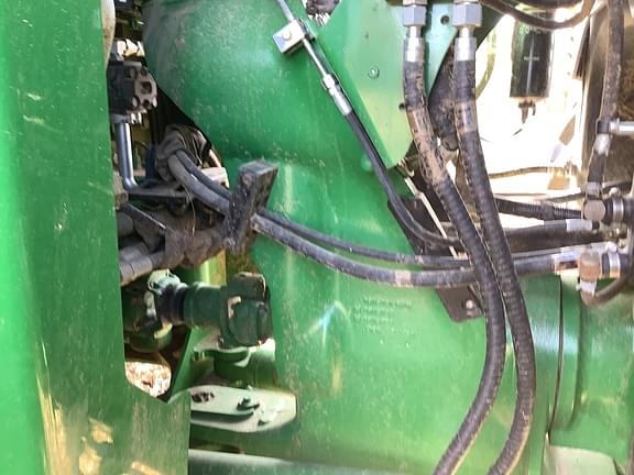 Image of John Deere 9R 640 equipment image 4