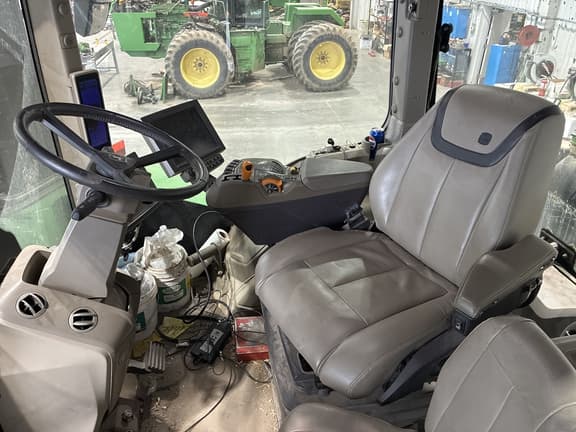 Image of John Deere 9R 640 equipment image 3