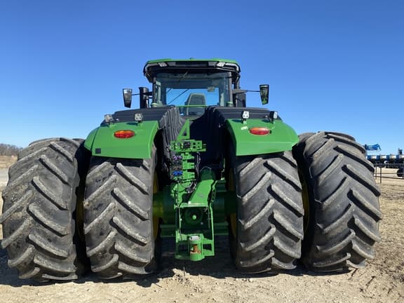 Image of John Deere 9R 640 equipment image 4
