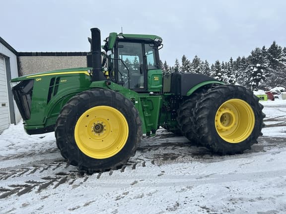 Image of John Deere 9R 640 equipment image 3