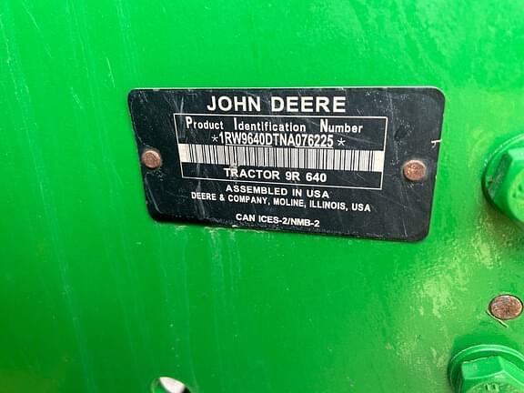 Image of John Deere 9R 640 equipment image 2