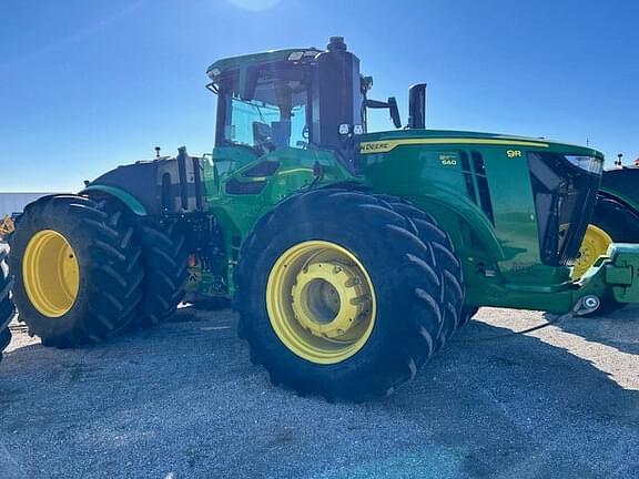 Image of John Deere 9R 640 equipment image 2