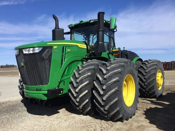 2022 John Deere 9R 640 Equipment Image0