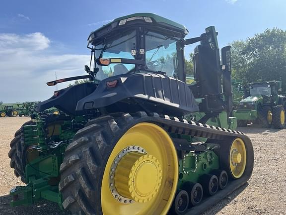 Image of John Deere 9RT 520 equipment image 4
