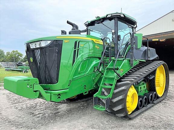 2022 John Deere 9RT 520 Equipment Image0