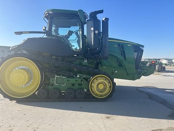 Image of John Deere 9RT 570 equipment image 3